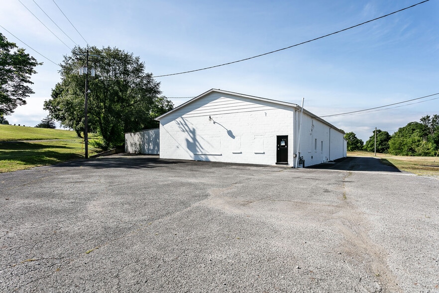 More Photos Of 500 E Main St, Lebanon Land For Sale