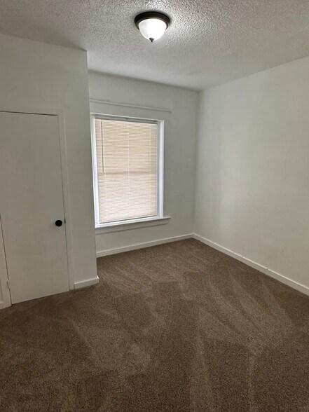 More Photos Of 2207 E 24th Ter, Kansas City Apartments For Sale