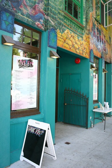 More Photos Of 2917-2919 24th St, San Francisco General Retail For Sale