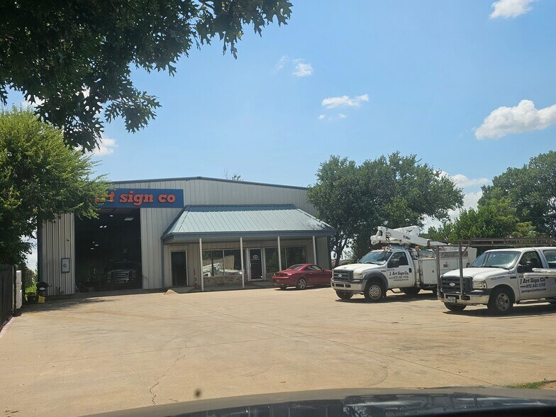 More Photos Of , Dallas Unknown For Sale