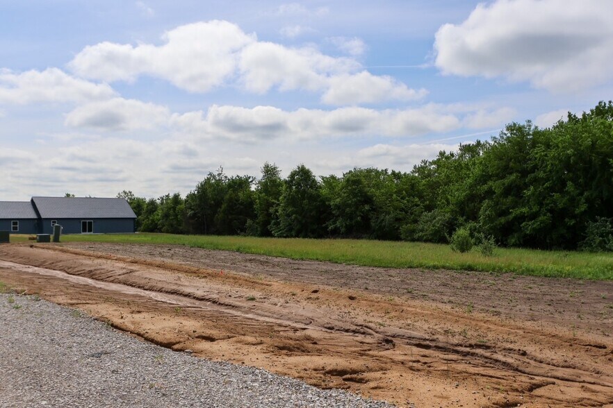 More Photos Of Tract 5 Green Acres, Hannibal Land For Sale