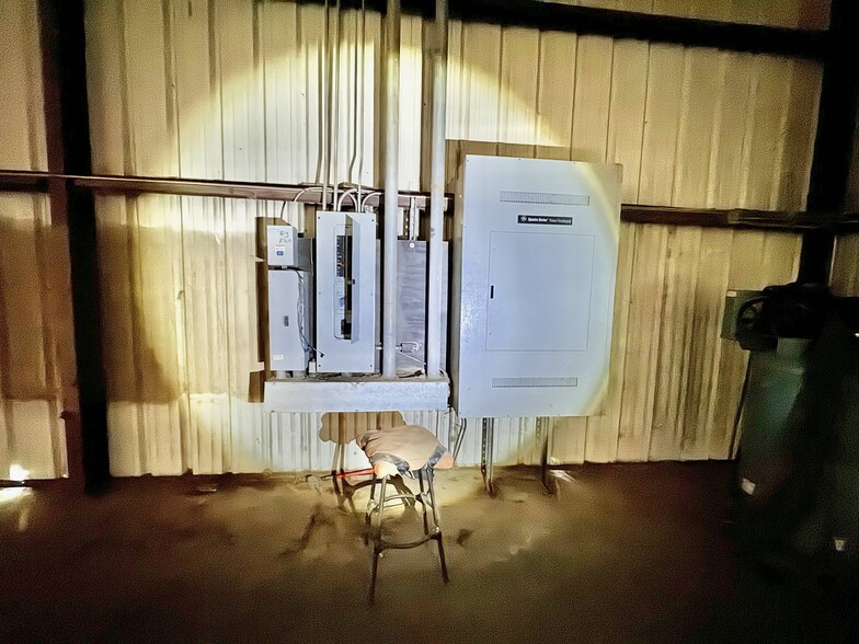 More Photos Of 400 Carver St, Mount Vernon Warehouse For Sale