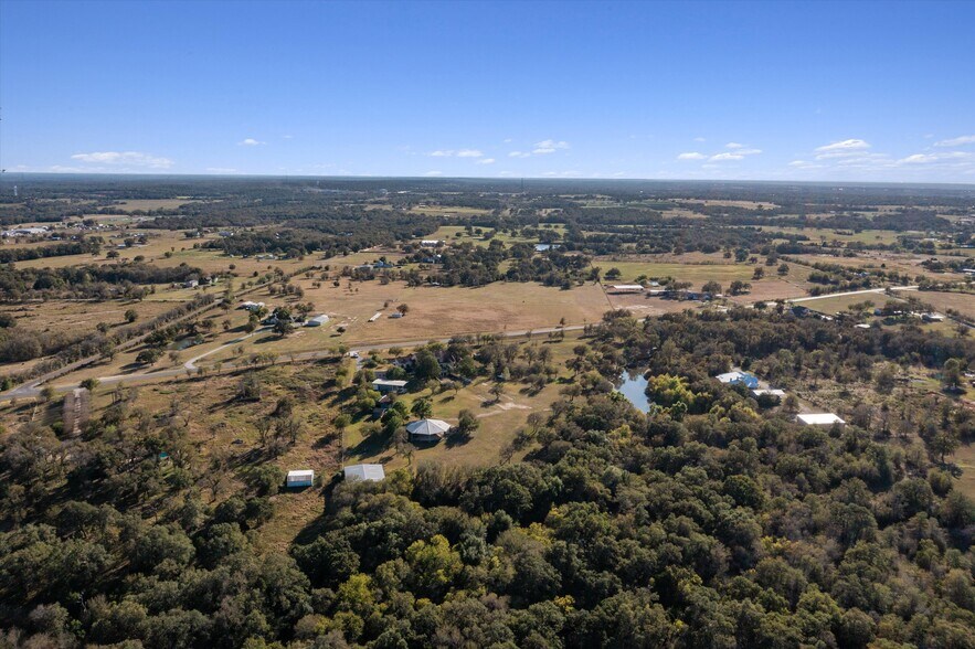 More Photos Of 1092 FM 3000, Elgin Specialty For Sale