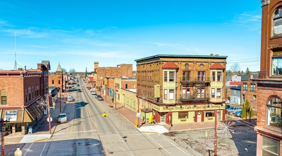 More Photos Of 300 6th St, Calumet Storefront Retail Residential For Sale