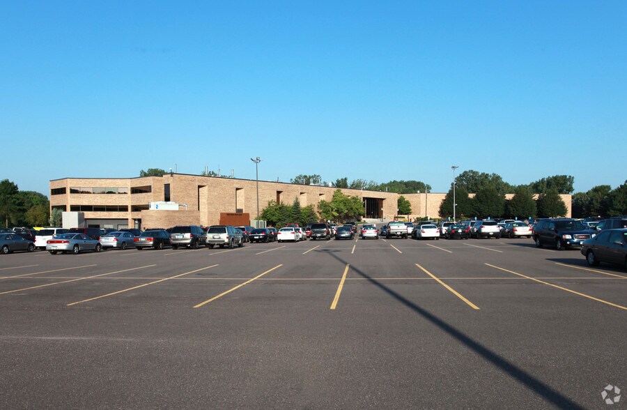 Primary Photo Of 800 NE 53rd Ave, Columbia Heights Medical For Sale