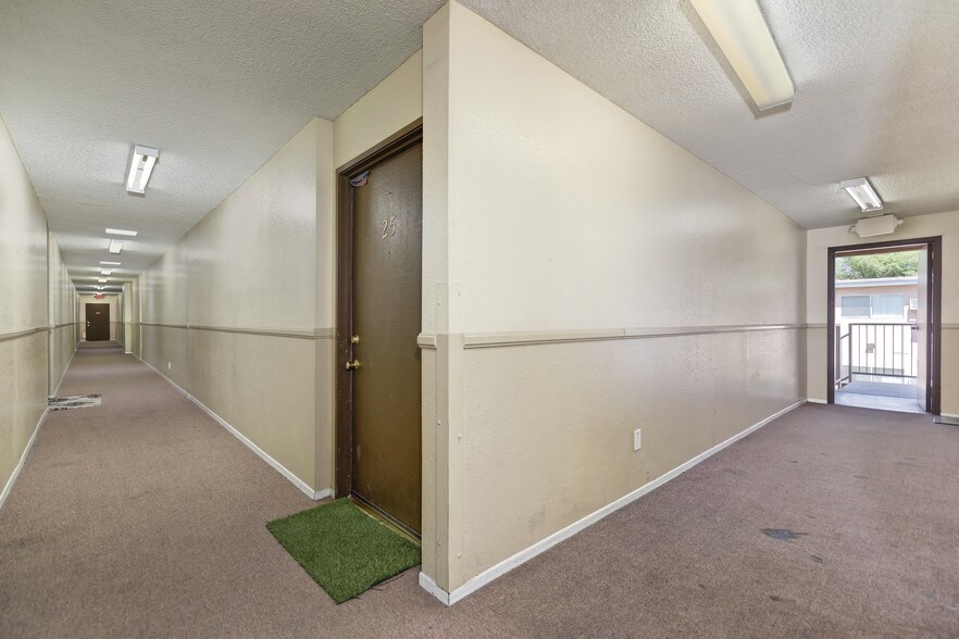 More Photos Of 9075 Cedros Ave, Panorama City Apartments For Sale