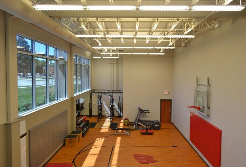 More Photos Of 2655 Research Park Dr, Fitchburg Office For Sale