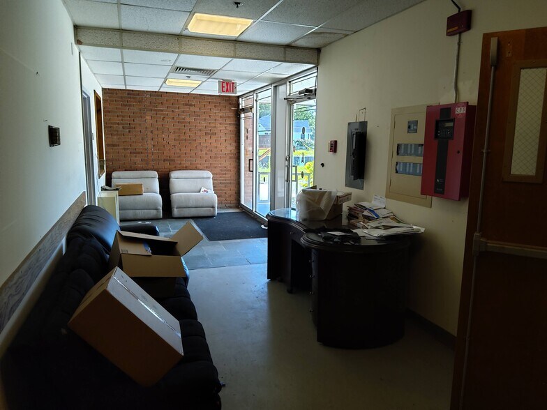 More Photos Of 46 Canal St, Ellenville Industrial For Sale