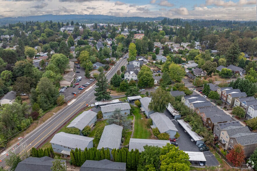More Photos Of 9550 SW Washington Dr, Portland Apartments For Sale