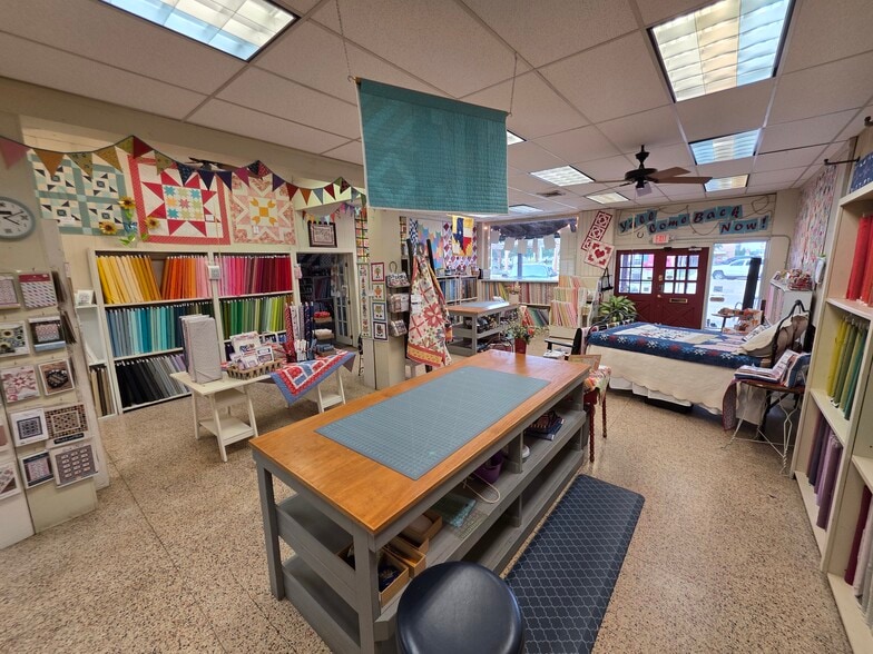 More Photos Of , Carrollton General Retail For Sale