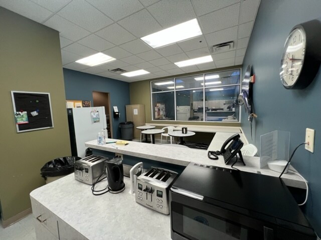 More Photos Of 6015 Resource Ln, Lakewood Ranch Office For Lease