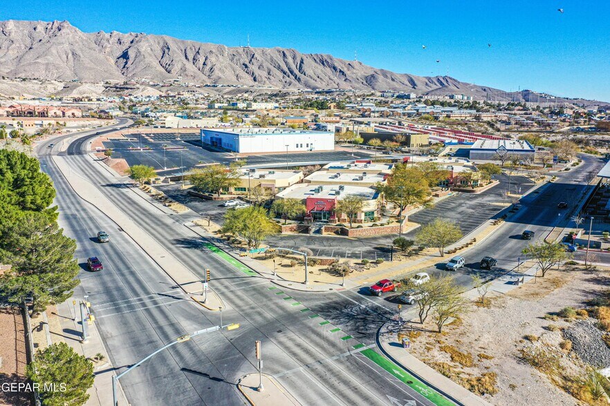 More Photos Of 550 S Mesa Hills Dr, El Paso Medical For Lease