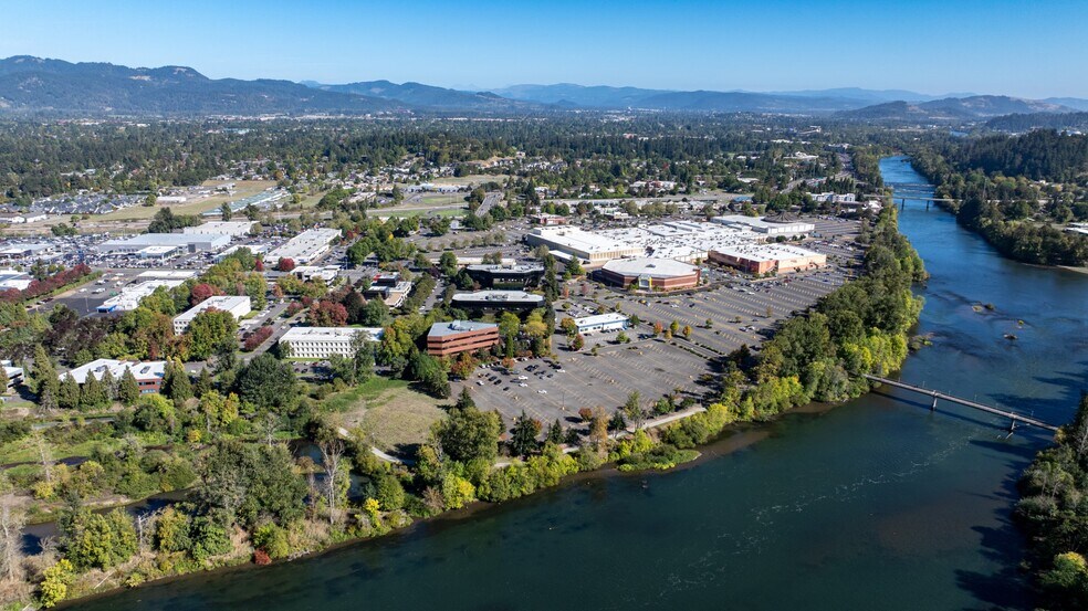 More Photos Of Valley River Center, Eugene Land For Sale