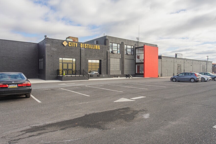 More Photos Of 7600 State Rd, Philadelphia Warehouse For Lease