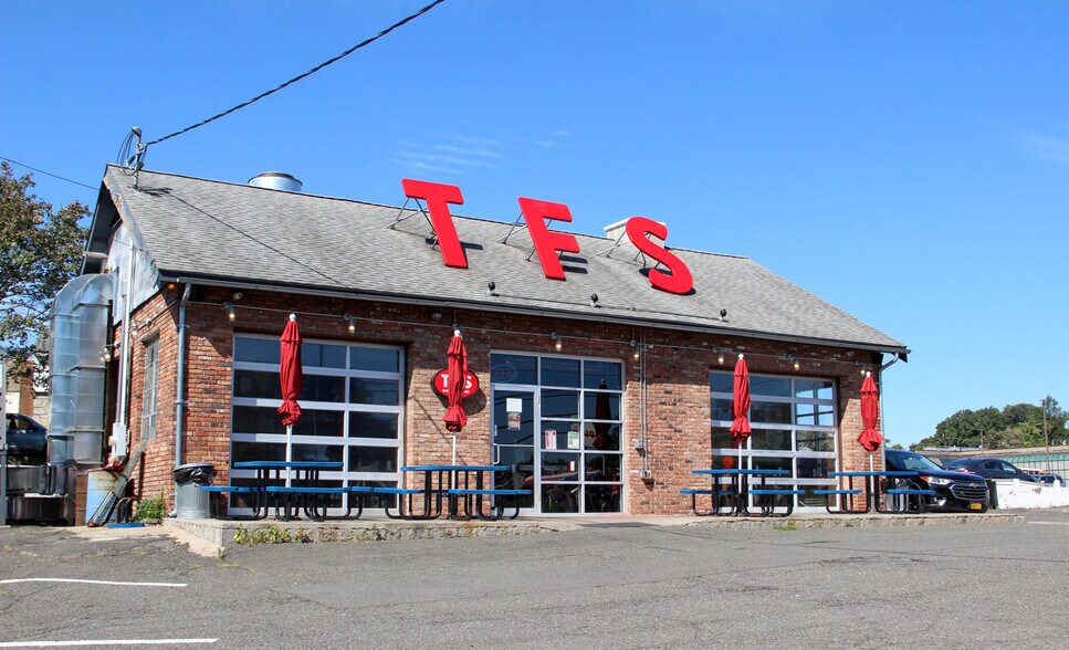 More Photos Of 45 S Route 9W, West Haverstraw Unknown For Lease