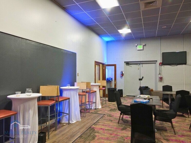 More Photos Of 2035 N Broadway, Baltimore Lodge Meeting Hall For Lease