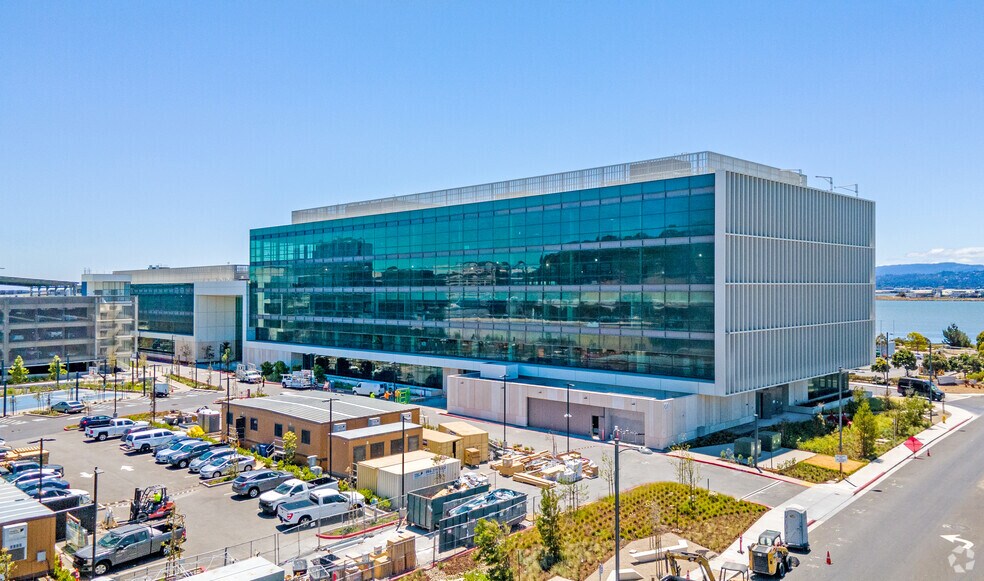 More Photos Of 201 Haskins Way, South San Francisco Research And Development For Lease