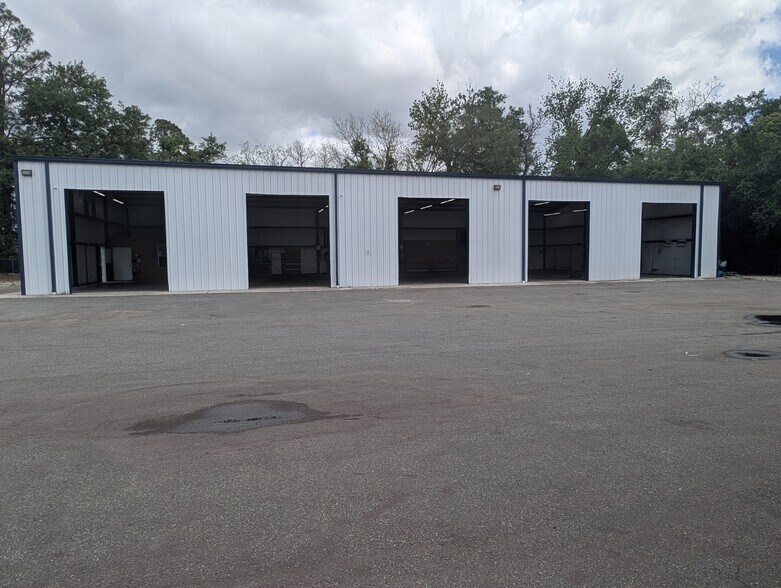 More Photos Of 9755 S. R. Florida 121 S, Macclenny Warehouse For Lease