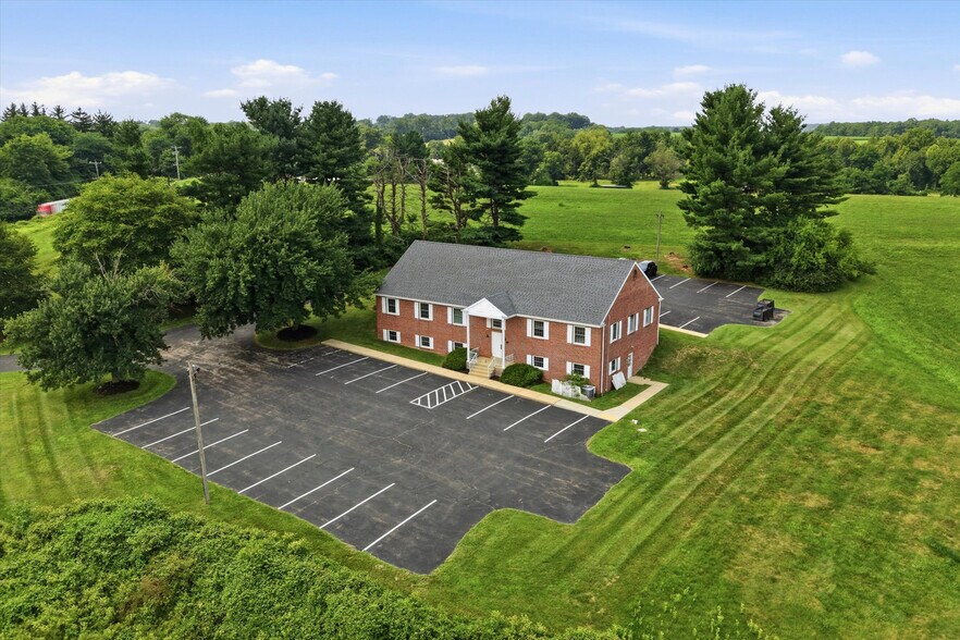 More Photos Of 1284 Gap Newport Pike, Avondale Medical For Sale