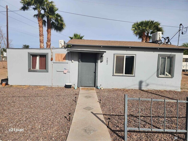 More Photos Of 584 S Avenue B, Yuma Multifamily For Sale