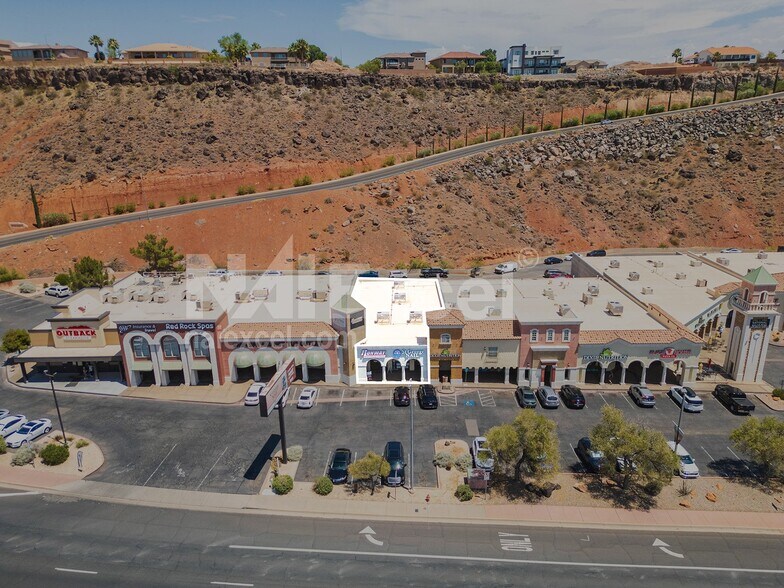 More Photos Of 250 N Red Cliffs Dr, St George Storefront For Sale