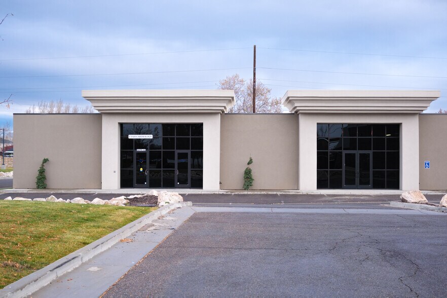 More Photos Of 5682 S 3500 W, Roy Rehabilitation Center For Lease