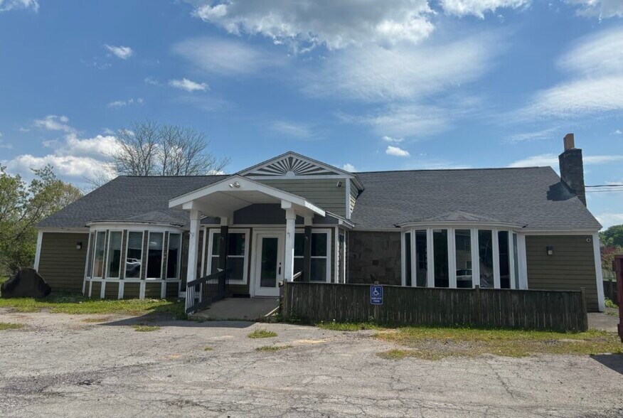 Primary Photo Of 380 S Railroad St, Parish Storefront Retail Residential For Sale
