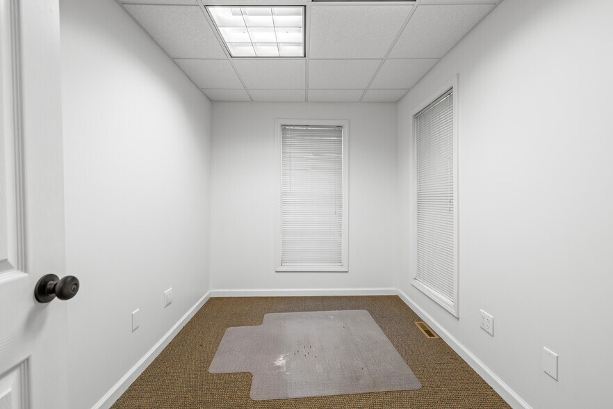 More Photos Of 217 N Washington St, Rome Office For Lease