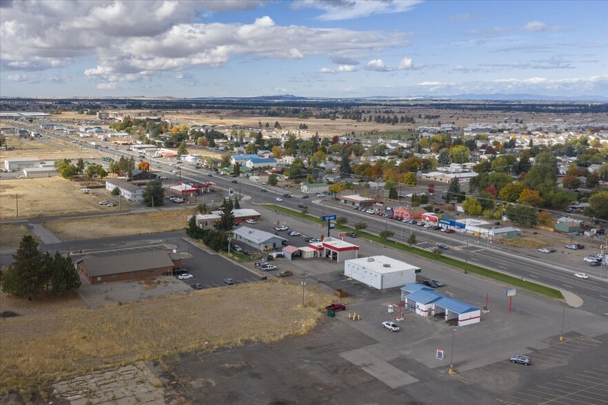 More Photos Of 12825 W 17th Ave, Airway Heights Warehouse For Sale