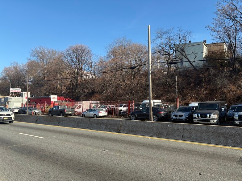 Primary Photo Of 632-636 Tonnelle Ave, Jersey City Land For Sale