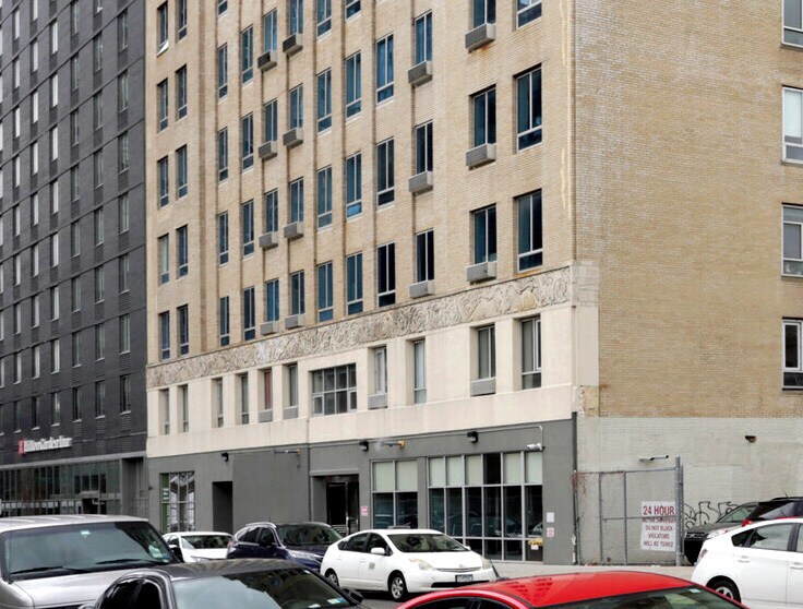 More Photos Of 29-28 41st Ave, Long Island City Apartments For Lease