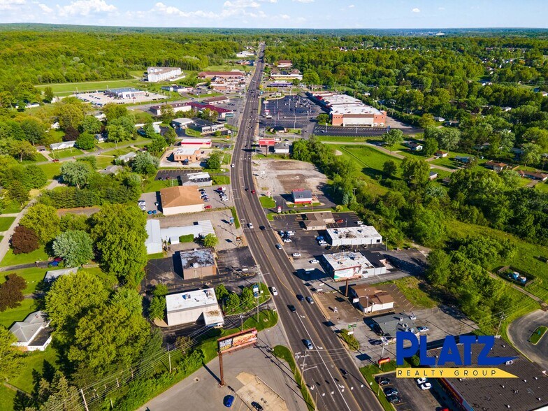 More Photos Of 5845 Youngstown Warren Rd, Niles Bank For Lease
