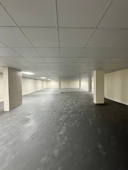 More Photos Of 169-13 90th Ave, Jamaica Apartments For Lease