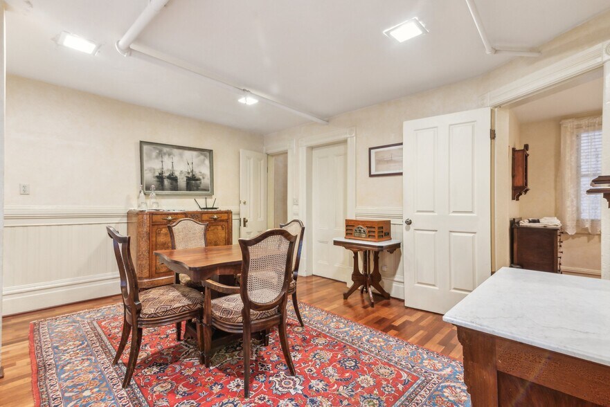 More Photos Of 1057 Steiner St, San Francisco Hospitality For Sale