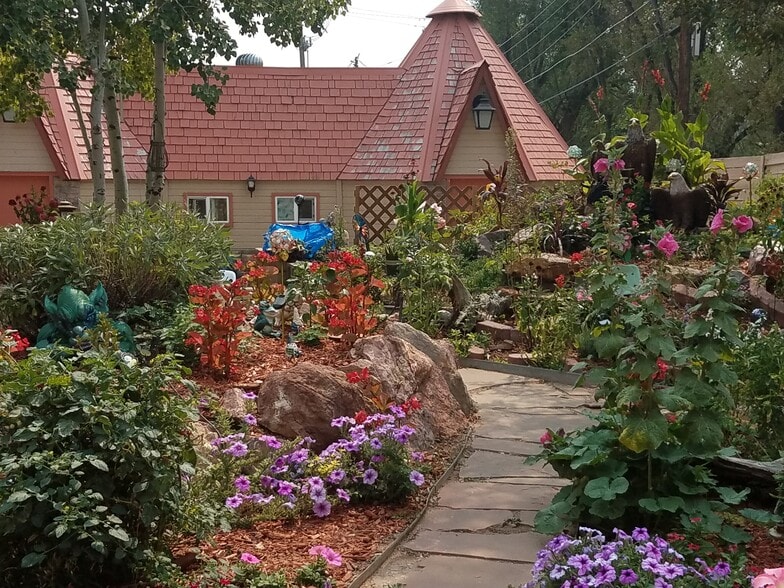 More Photos Of 2105 E Platte Ave, Colorado Springs Hotel For Sale