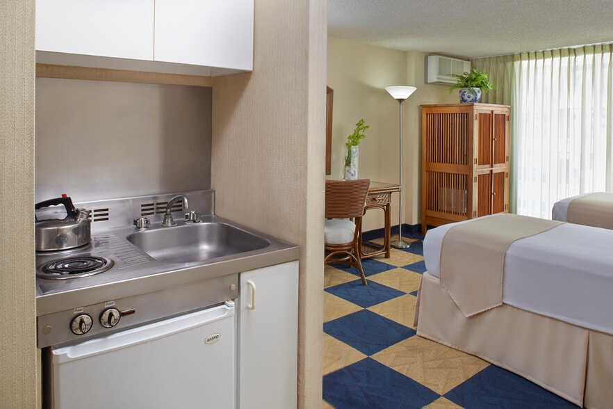 More Photos Of 2555 Cartwright Rd, Honolulu Hotel For Sale