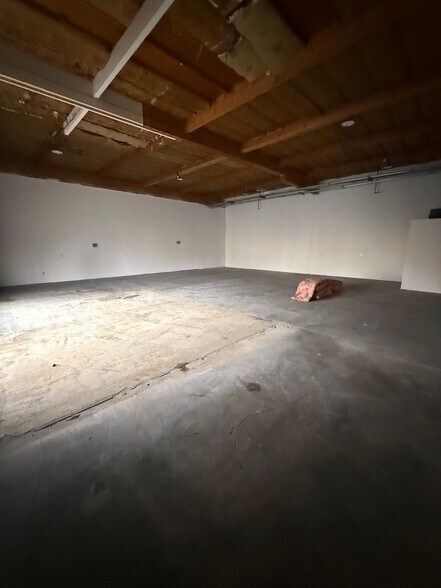 More Photos Of 5440-5460 State Farm Dr, Rohnert Park Light Manufacturing For Lease