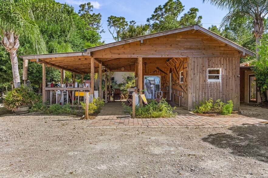More Photos Of 17131 Slater Rd, North Fort Myers Land For Sale