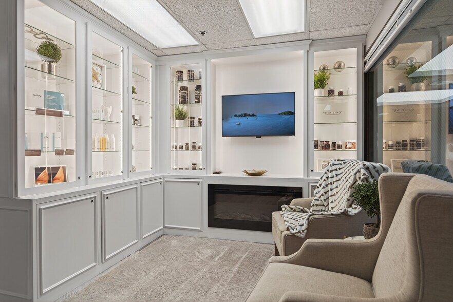 More Photos Of 4080 Loma Vista Rd, Ventura Medical For Sale