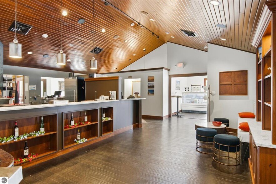More Photos Of 104 W Main St, Lake Leelanau Restaurant For Sale