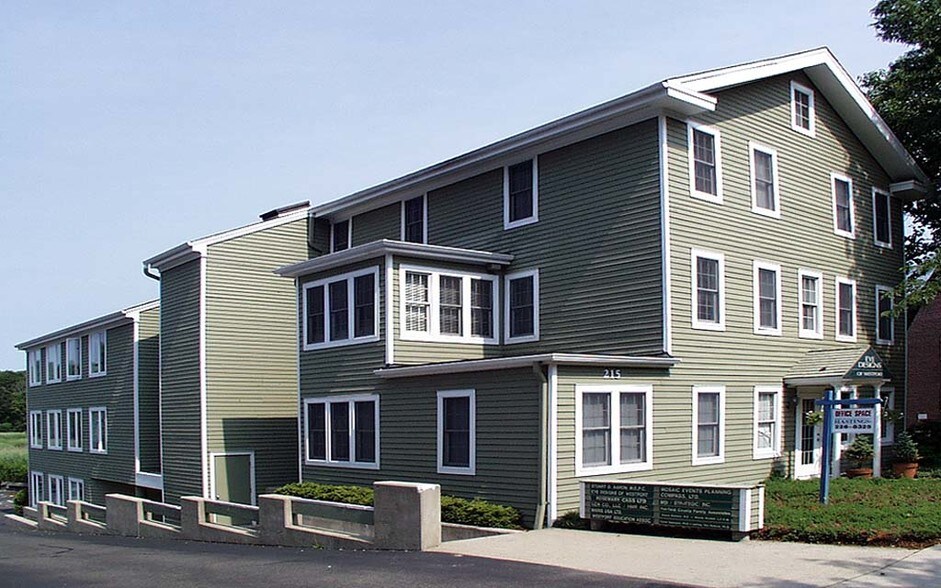 Primary Photo Of 215 Main St, Westport Medical For Lease