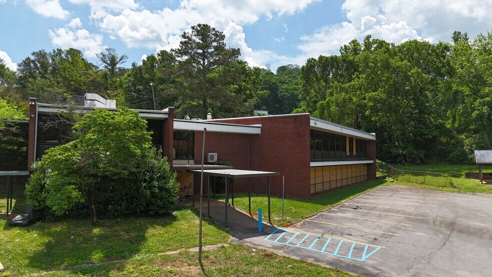 More Photos Of 301 21st Ave S, Birmingham Schools For Sale