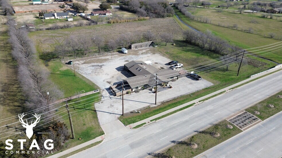 More Photos Of 4000 W University Dr, Denton Storefront Retail Office For Sale