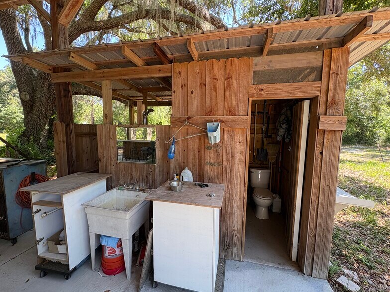 More Photos Of 0 Greenbriar Rd, Lakeland Land For Sale