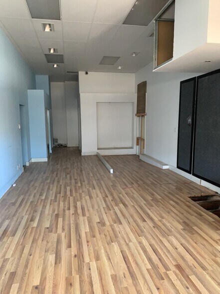 More Photos Of 1700 Lombard St, San Francisco Storefront Retail Residential For Lease