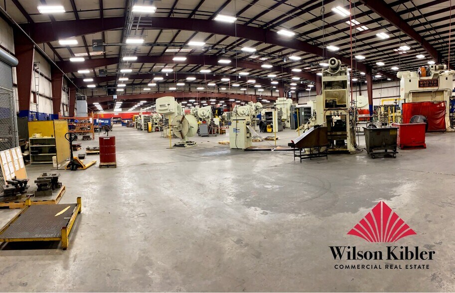 More Photos Of 1020 2nd Ave, Columbia Warehouse For Lease