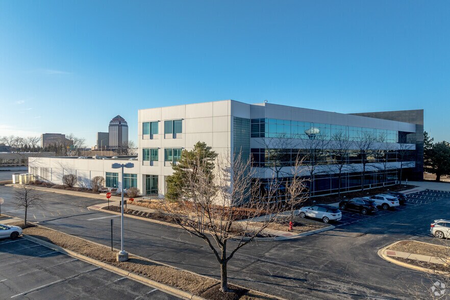 Primary Photo Of 900 N Arlington Heights Rd, Itasca Office For Lease