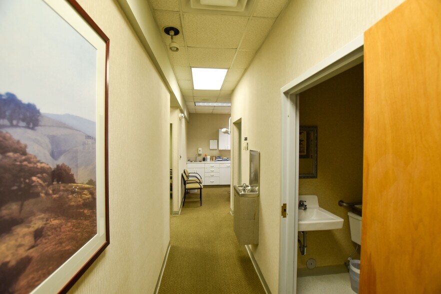 More Photos Of 1720B Gunbarrel Rd, Chattanooga Medical For Sale