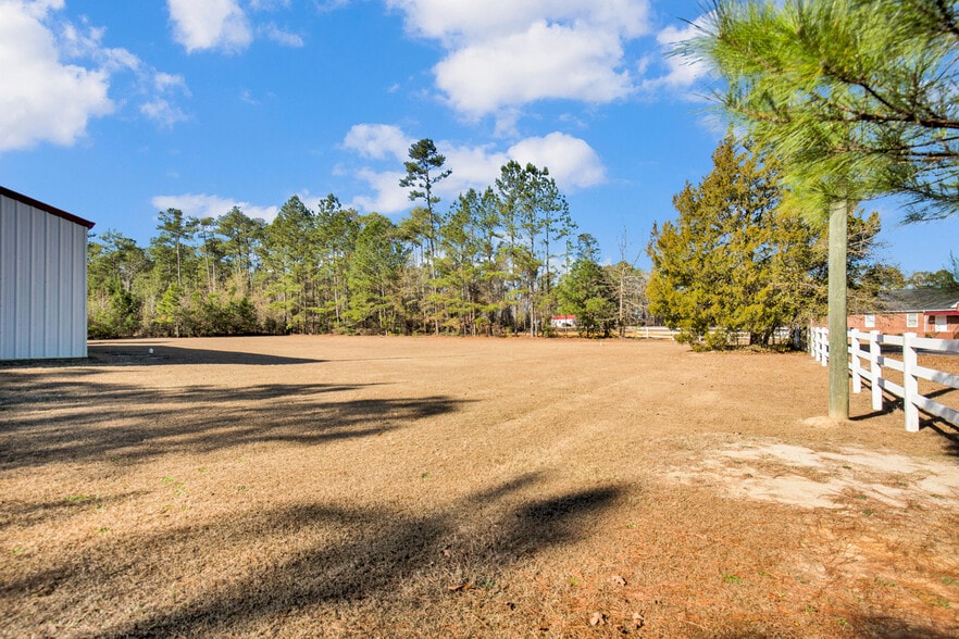 More Photos Of 3460 Big Piney Grove Rd, Clinton Specialty For Sale