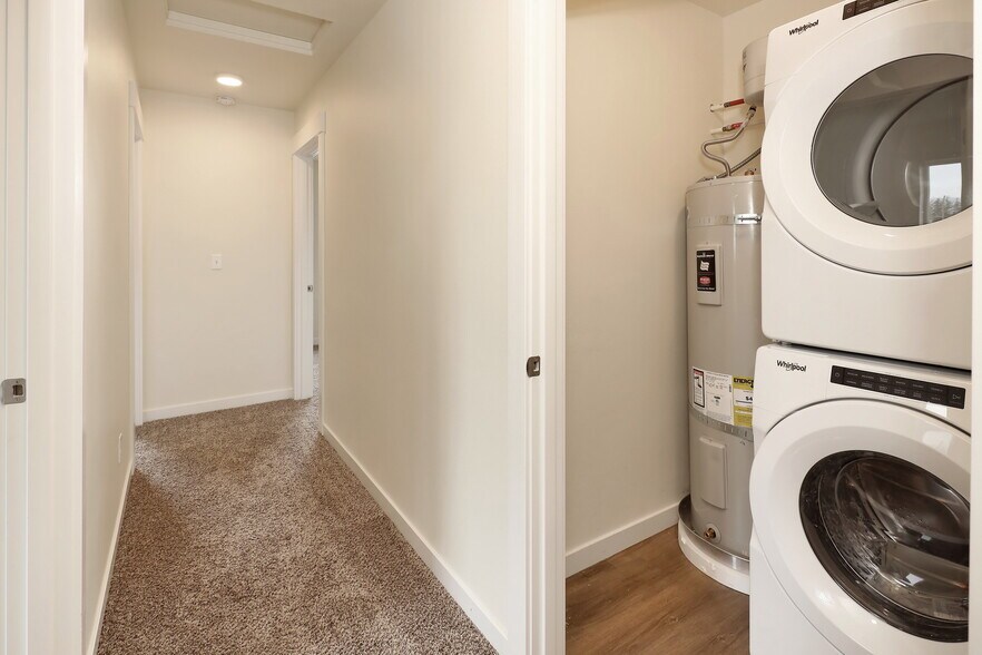 More Photos Of 412 Front St, Sumas Apartments For Sale